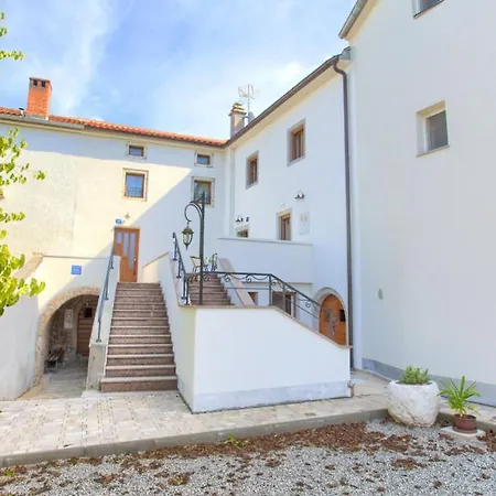 Villa Beautiful Casa Felicita In Malinska